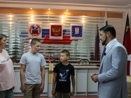 Помощь погорельцам из г.Новоалтайска от депутата Государственной Думы РФ Александра Прокопьева