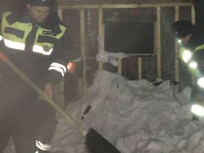 Бийские полицейские спасли людей от смерти при пожаре