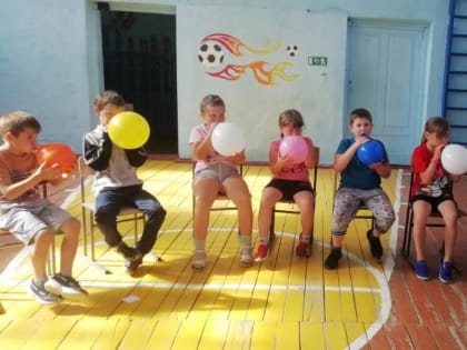 "Праздник отмечает вся Россия"