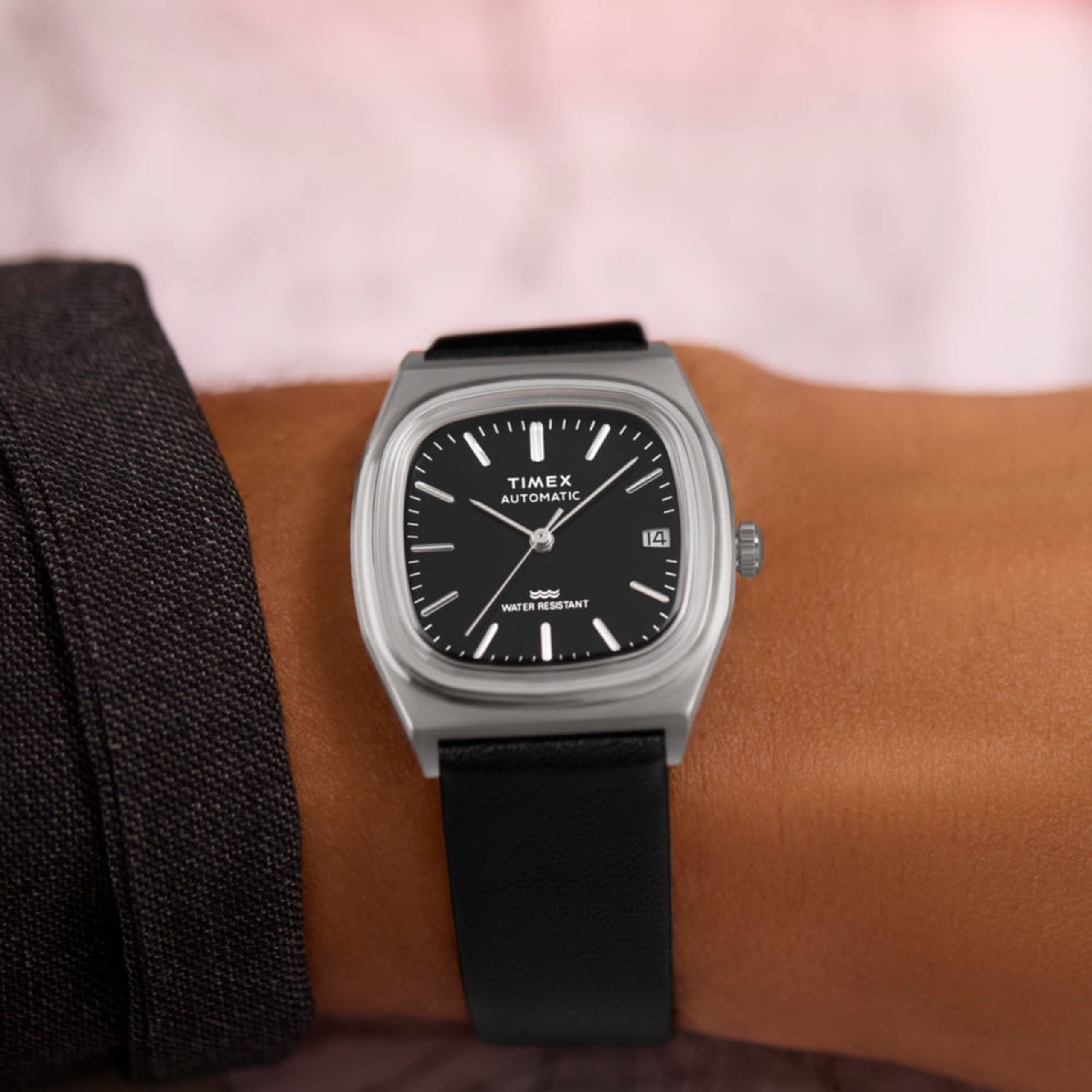 Timex Con Botn Timex® Automatic 1983 E Line – World Watch Museum – El universo de la ...