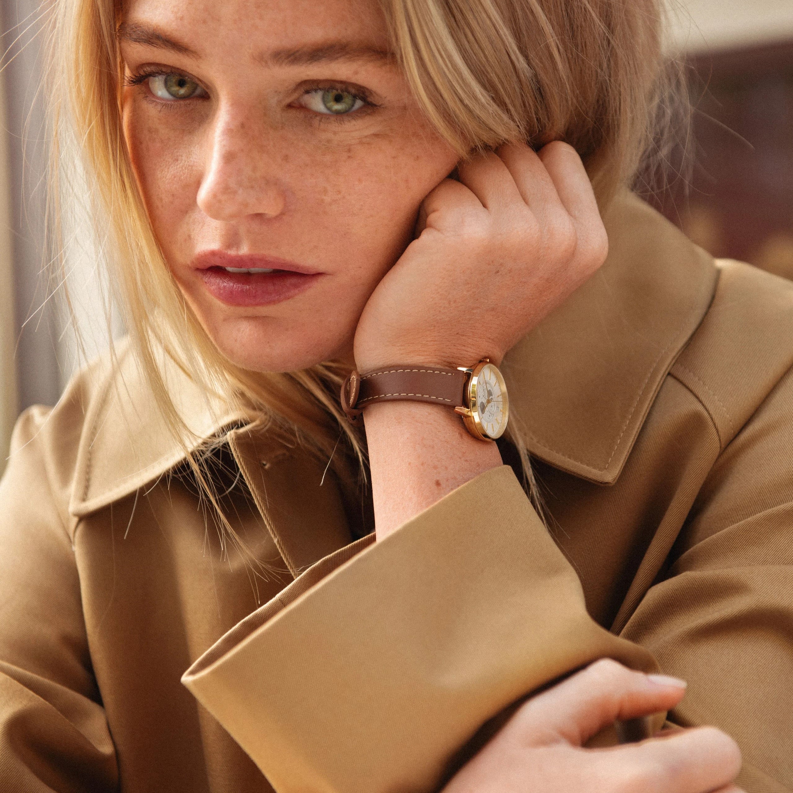 Sully Watch Charlie Paris Sully – Mondphase – Gold & Weiß | World Watch Museum