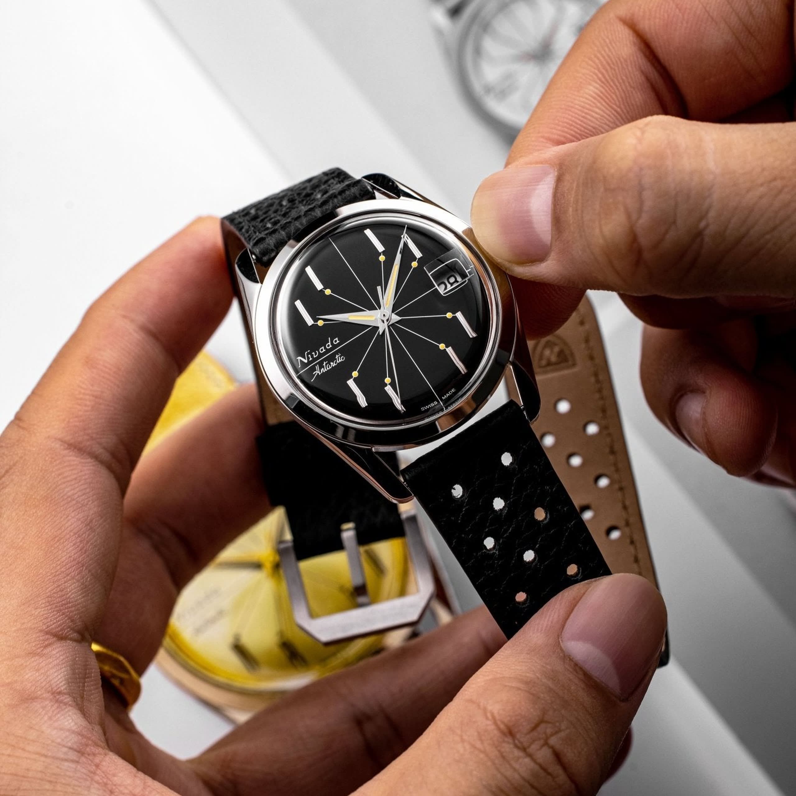 Nivada Antarctic Spider Black 38mm – Black Leather | World Watch