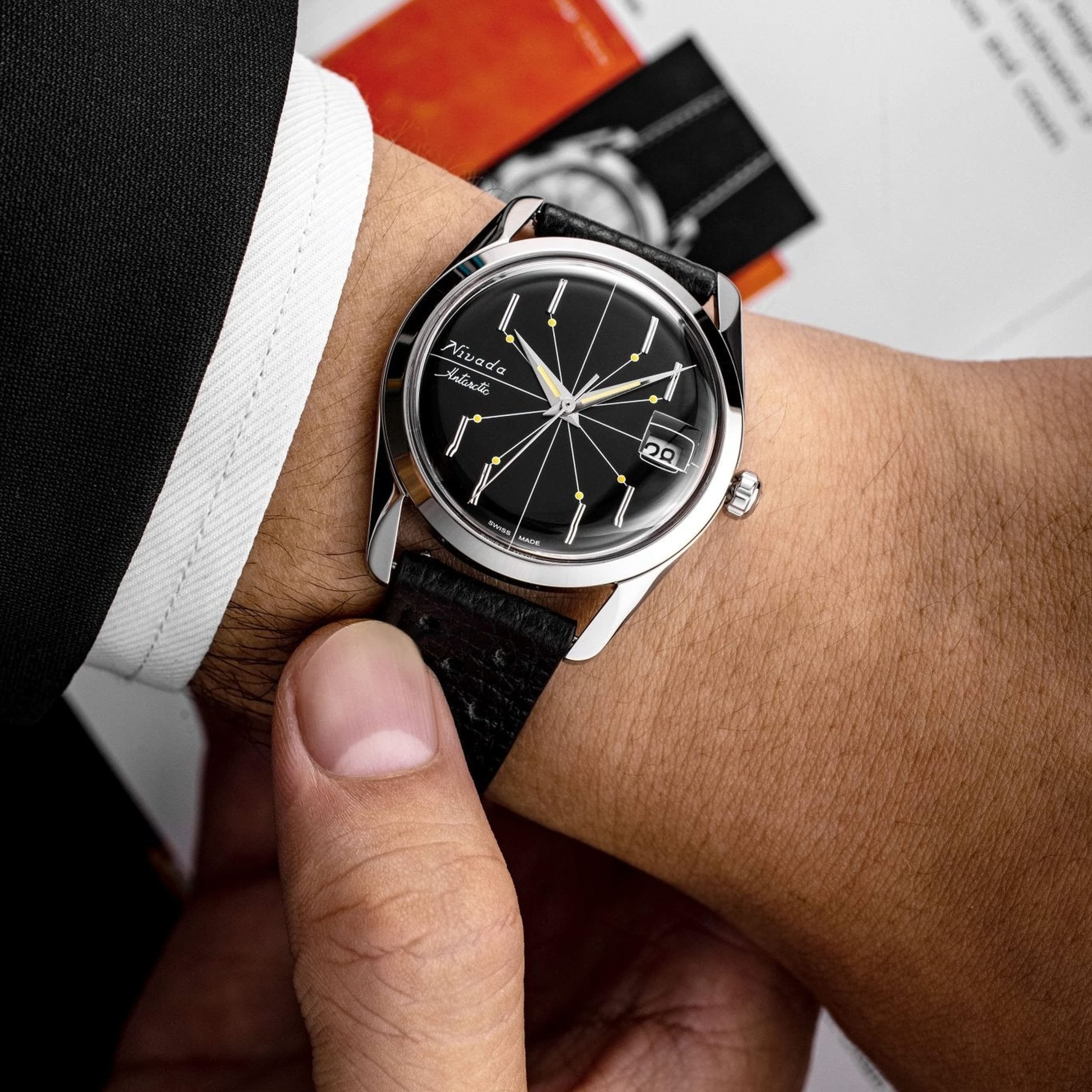 Nivada Antarctic Spider Black 38mm – Black Leather | World Watch