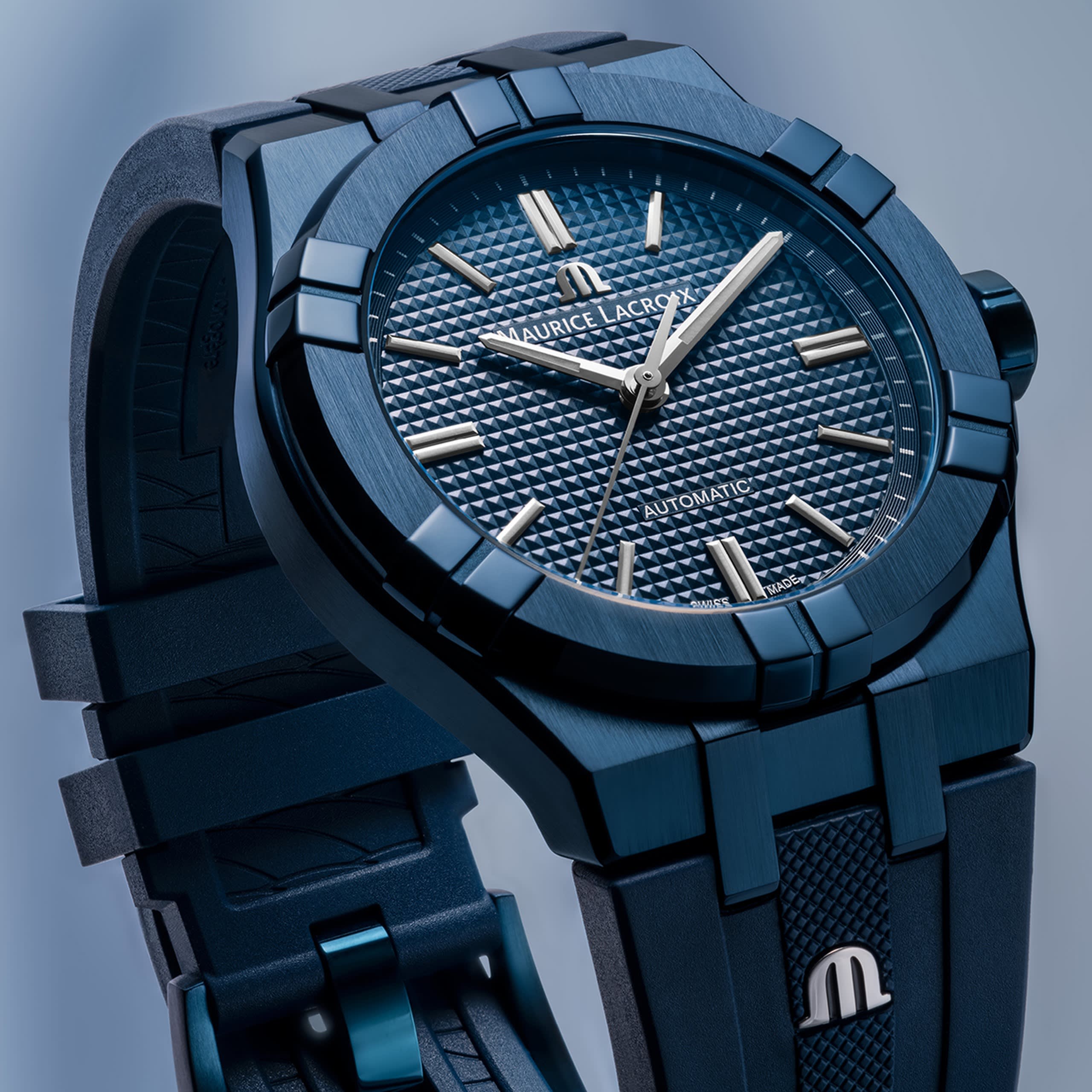 Maurice Lacroix Aikon 自動巻き 腕時計 Maurice Lacroix Aikon Automatic 39mm Blue PVD Limited Edition