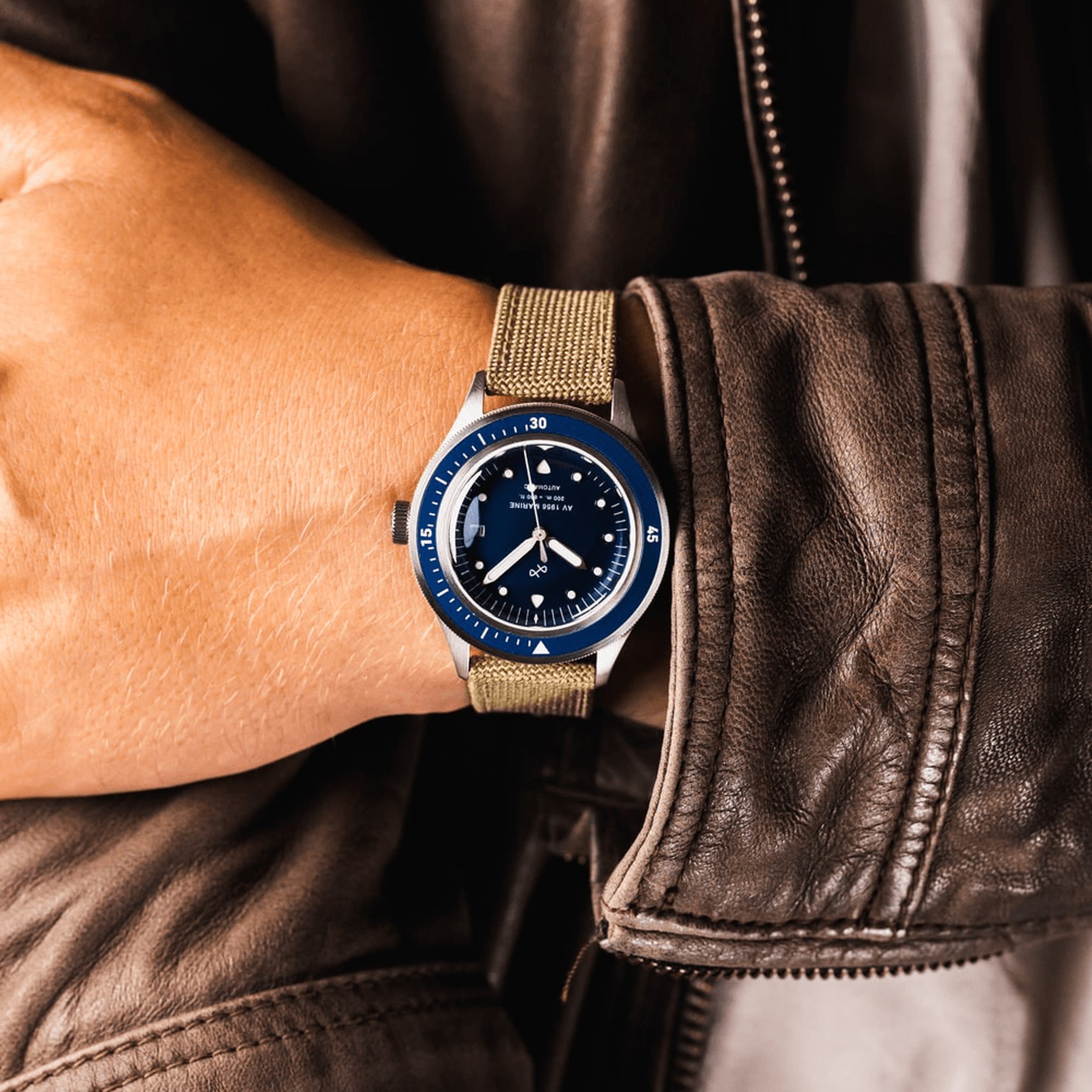 AV86 1956 Marine Automatic