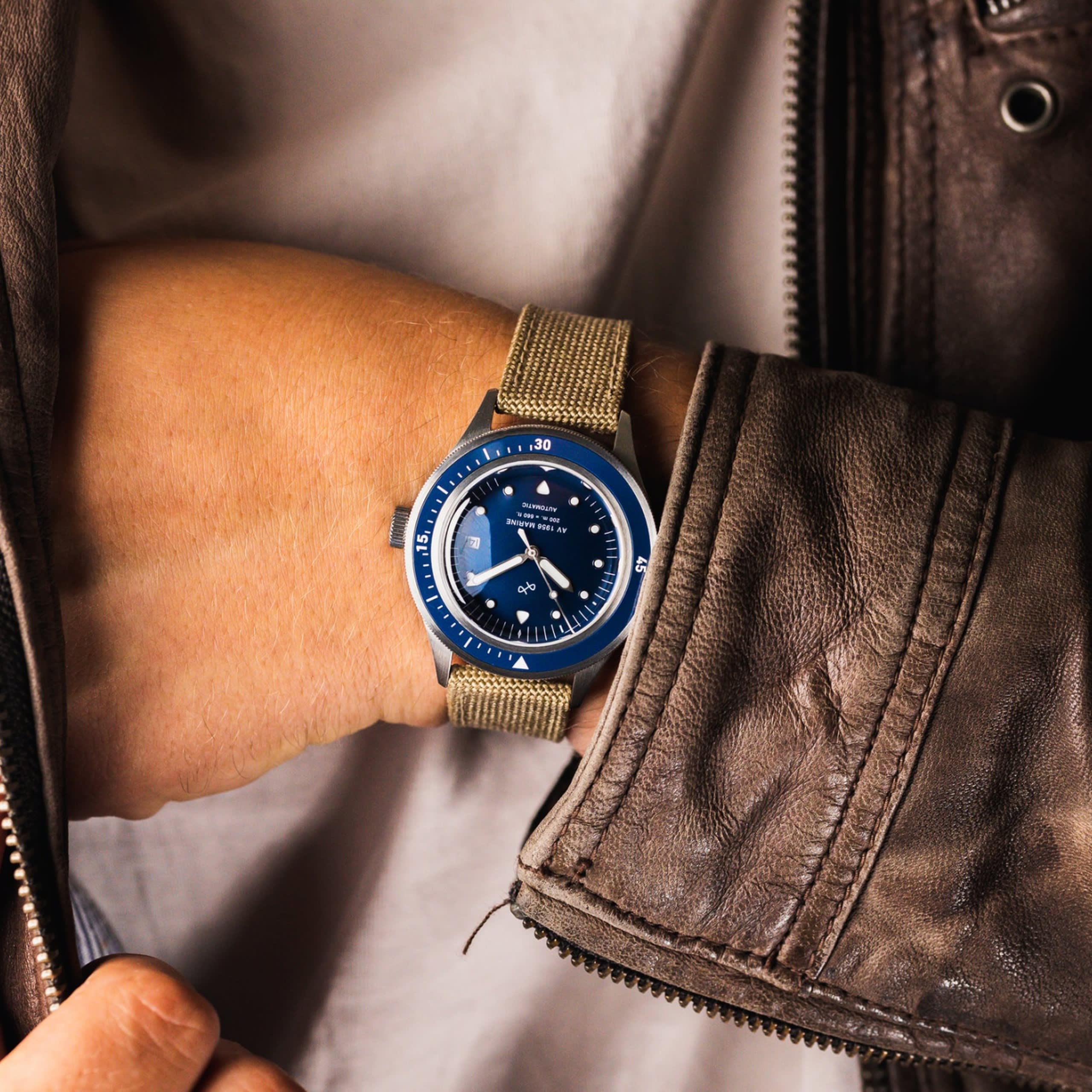 AV86 1956 Marine Automatic