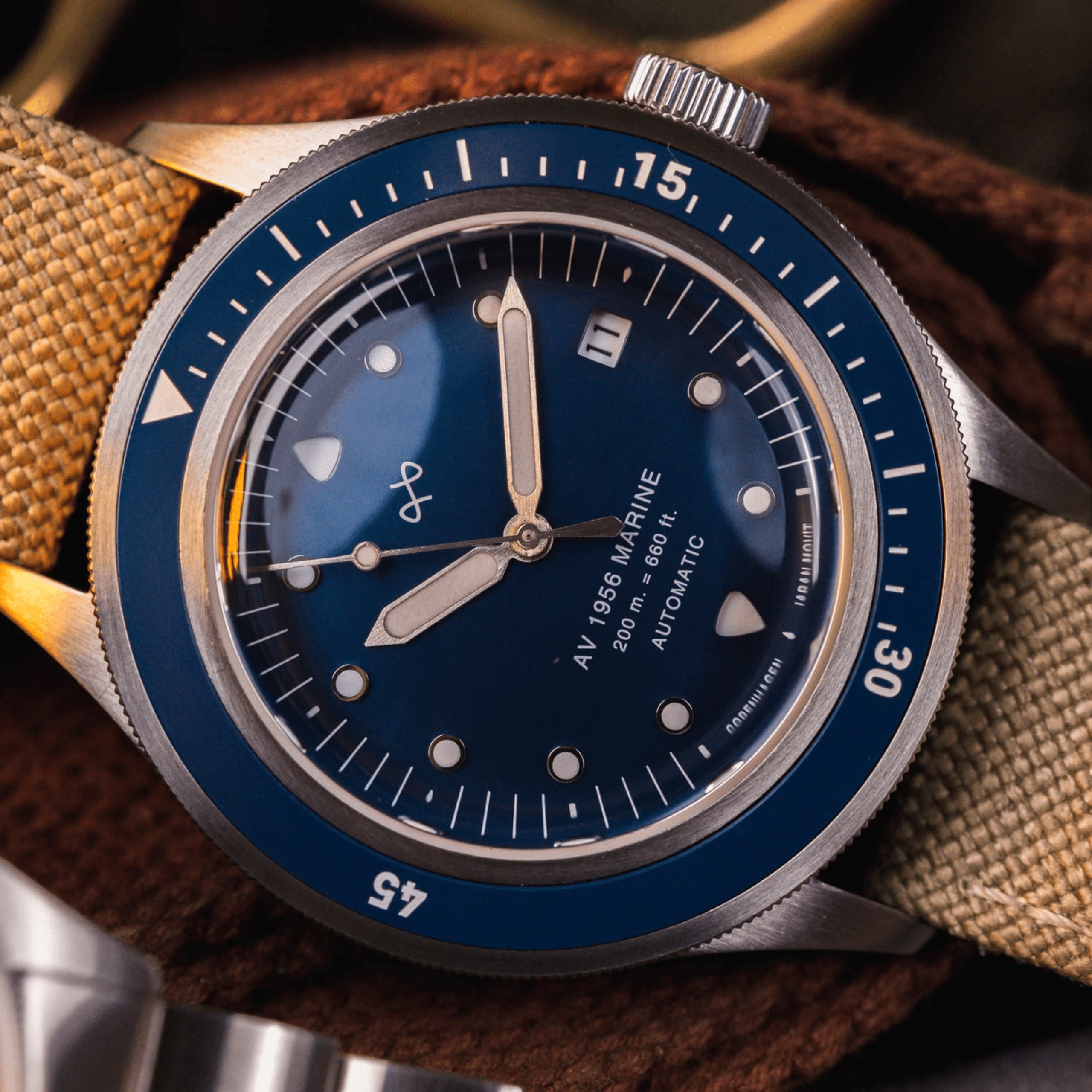 AV86 1956 Marine Automatic