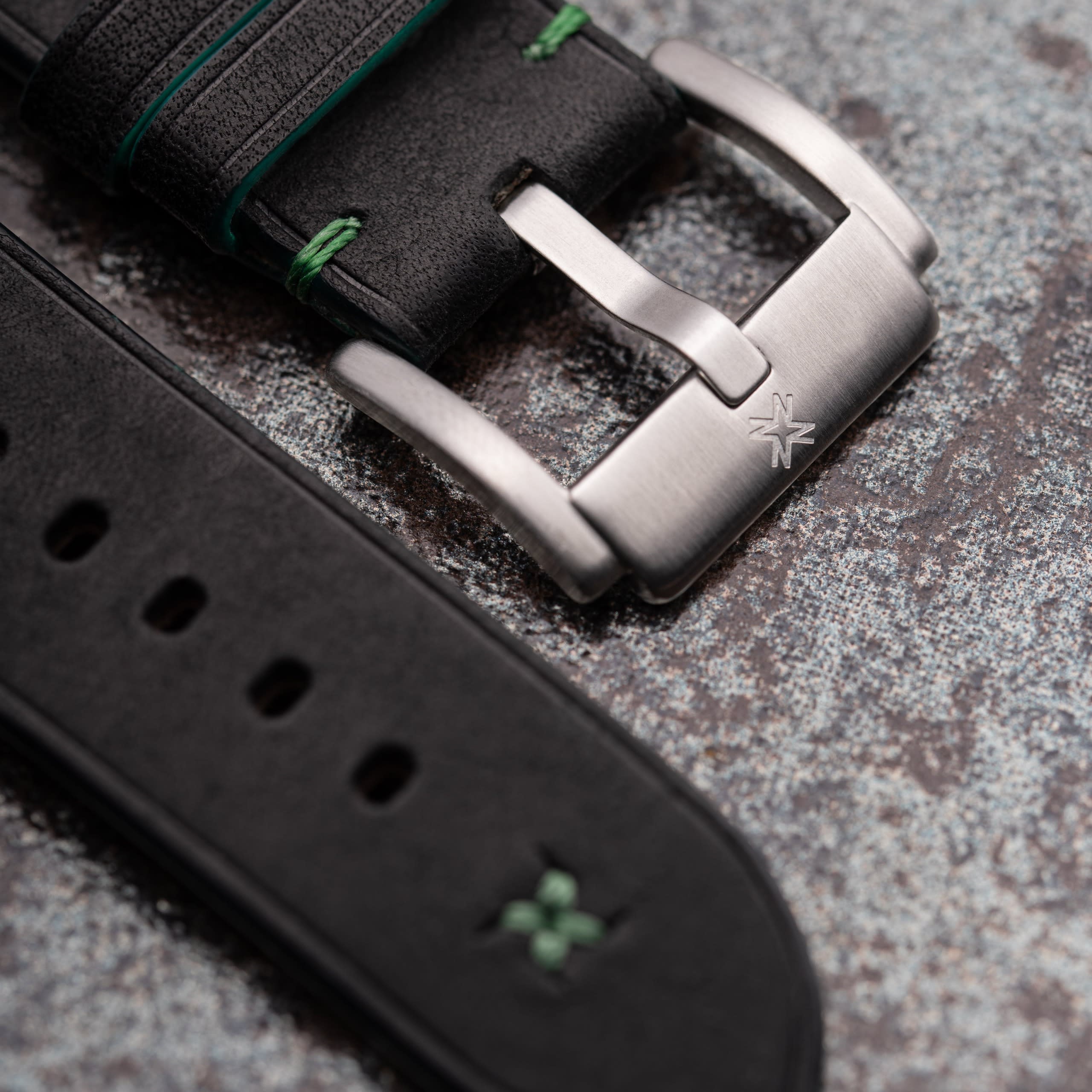 Nadir Vespera GMT Green