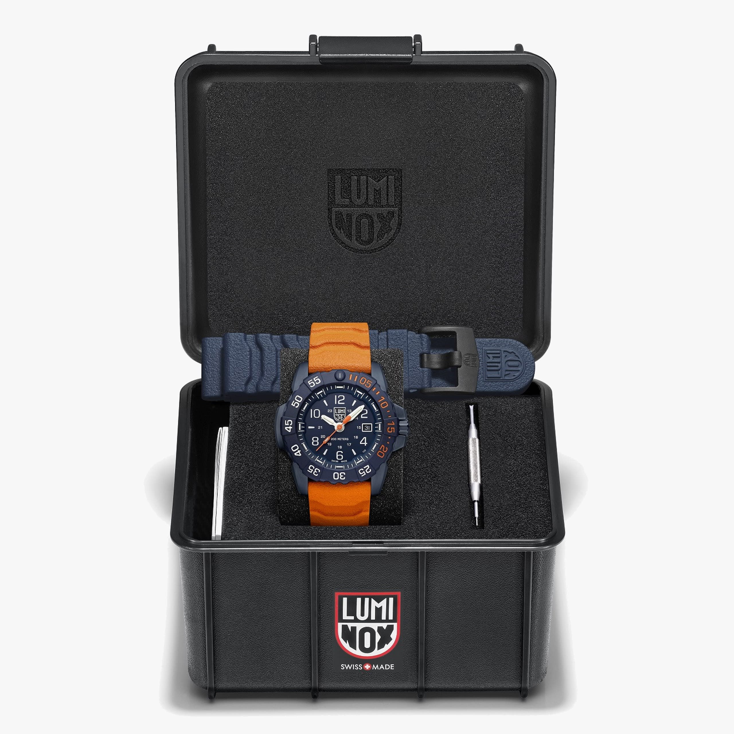 Luminox Navy Seal Steel 3250 Time Date Series | 3253.CBNSF.SET