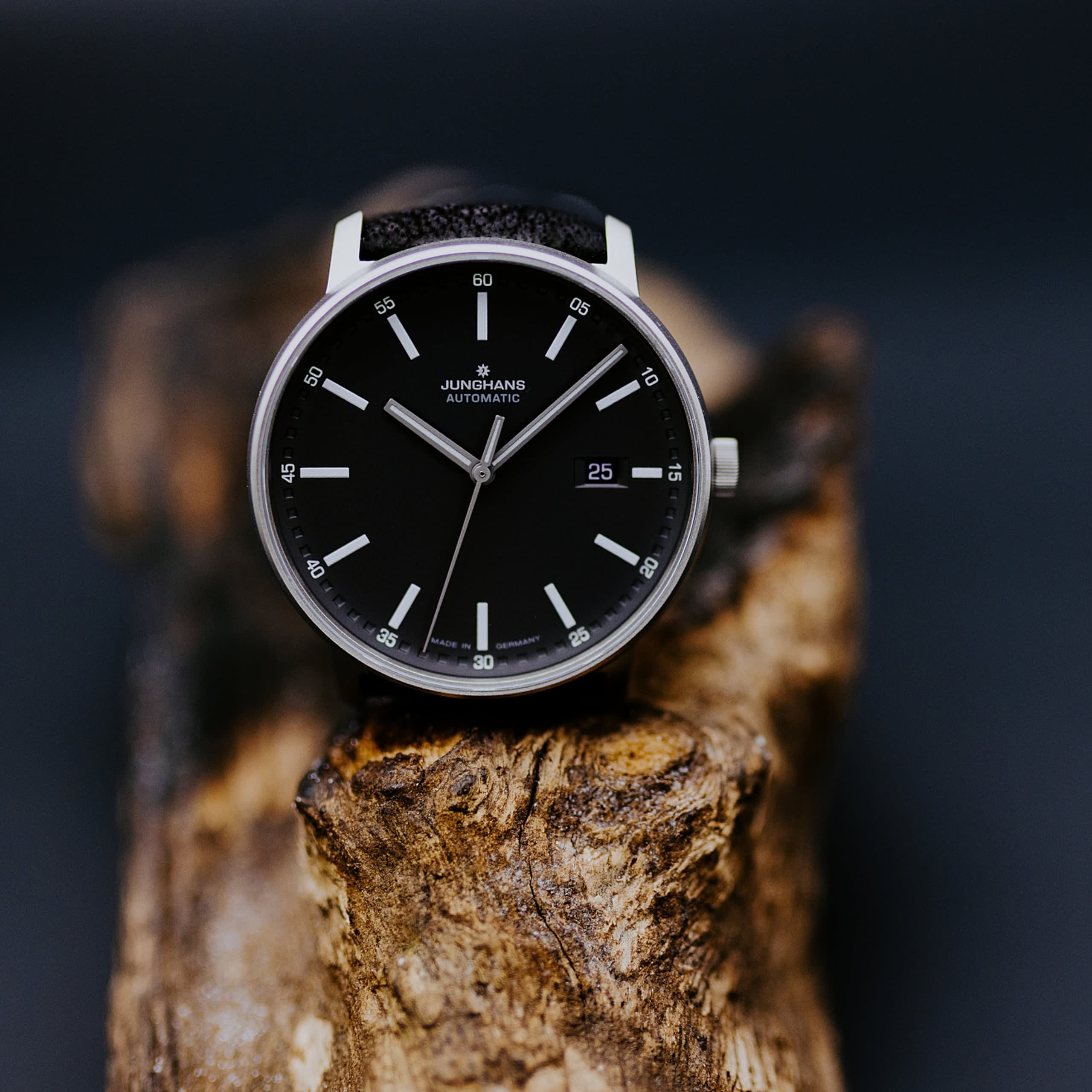 Junghans Form A Titan