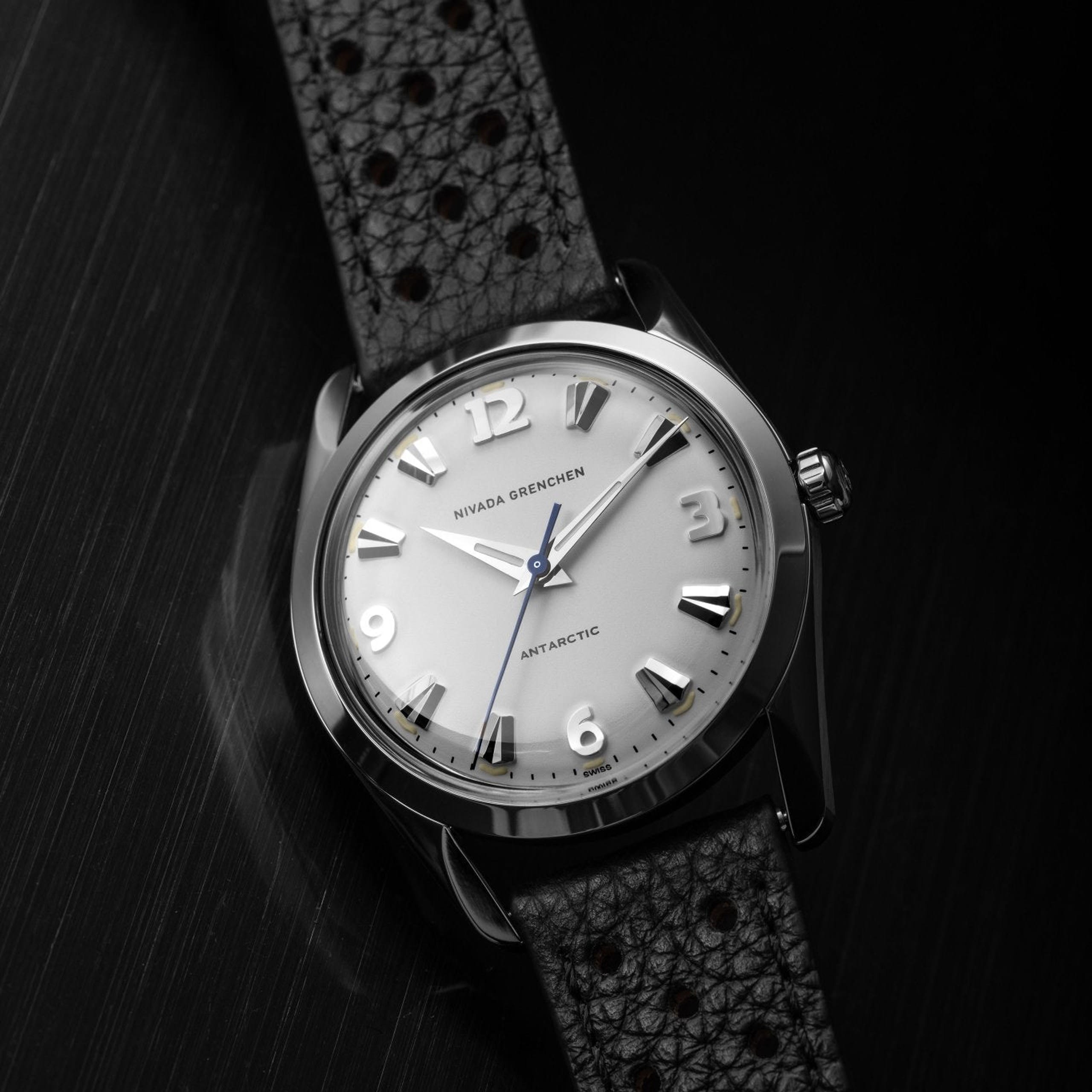 Nivada Antarctic White Luminova - 35mm - Brown Racing strap