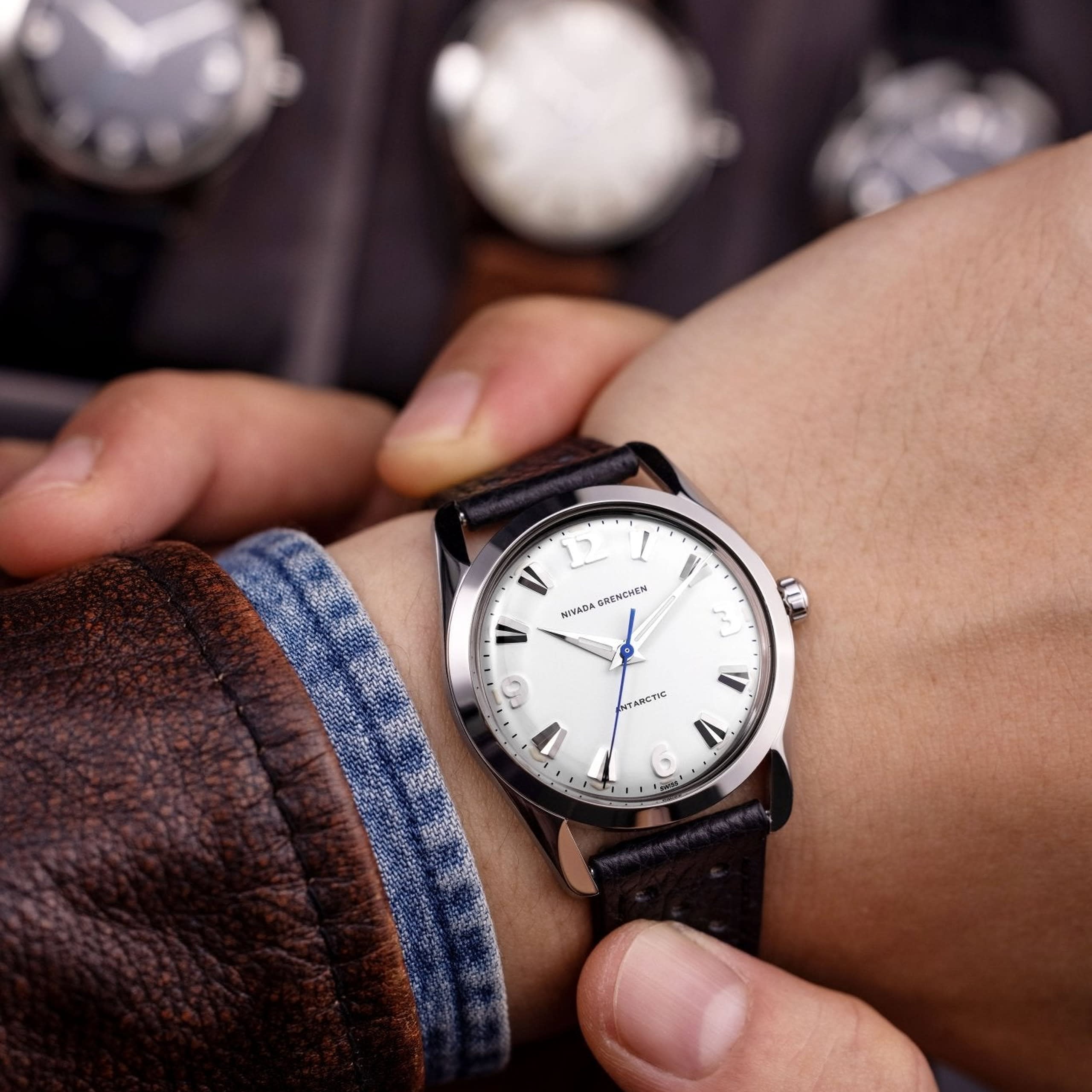 Nivada Antarctic White Luminova - 35mm - Brown Racing strap
