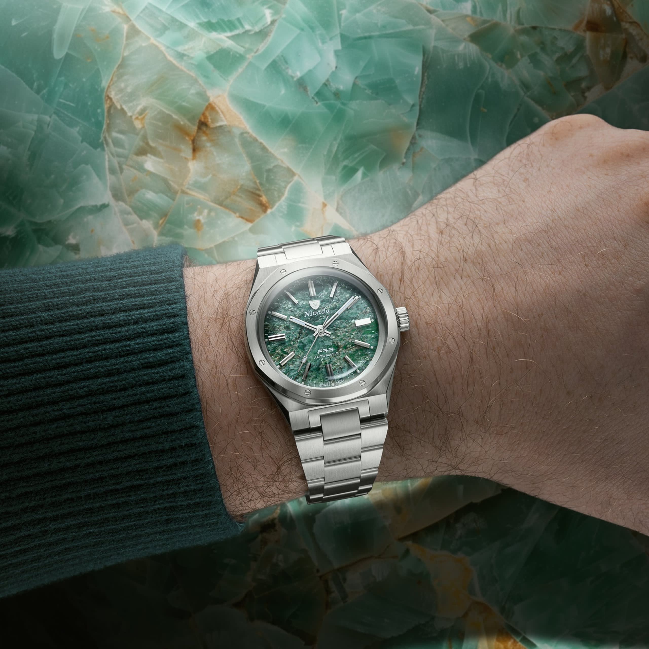 Nivada F77 Sst Green Aventurine MK1 - 37mm - Bracelet