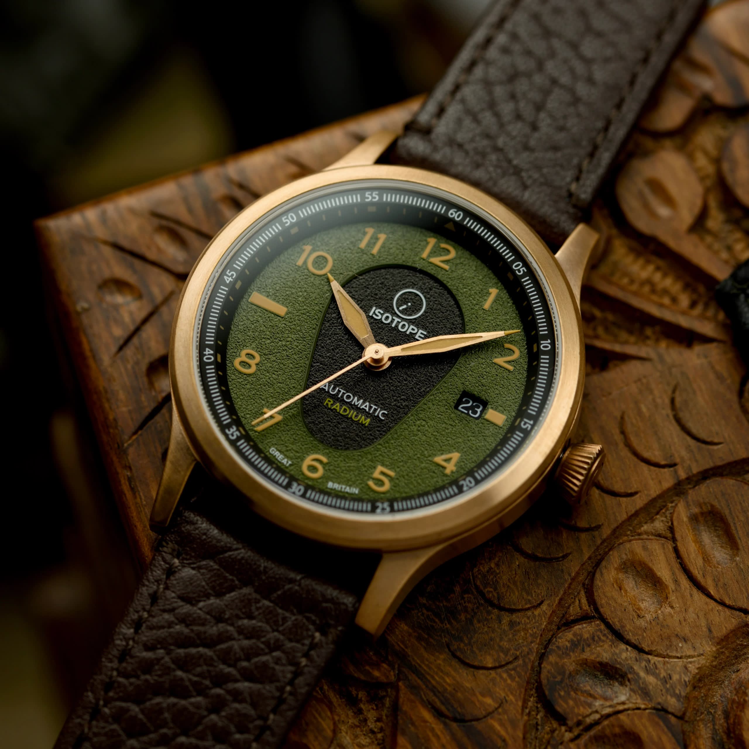 Isotope Old Radium Bronze Pilot