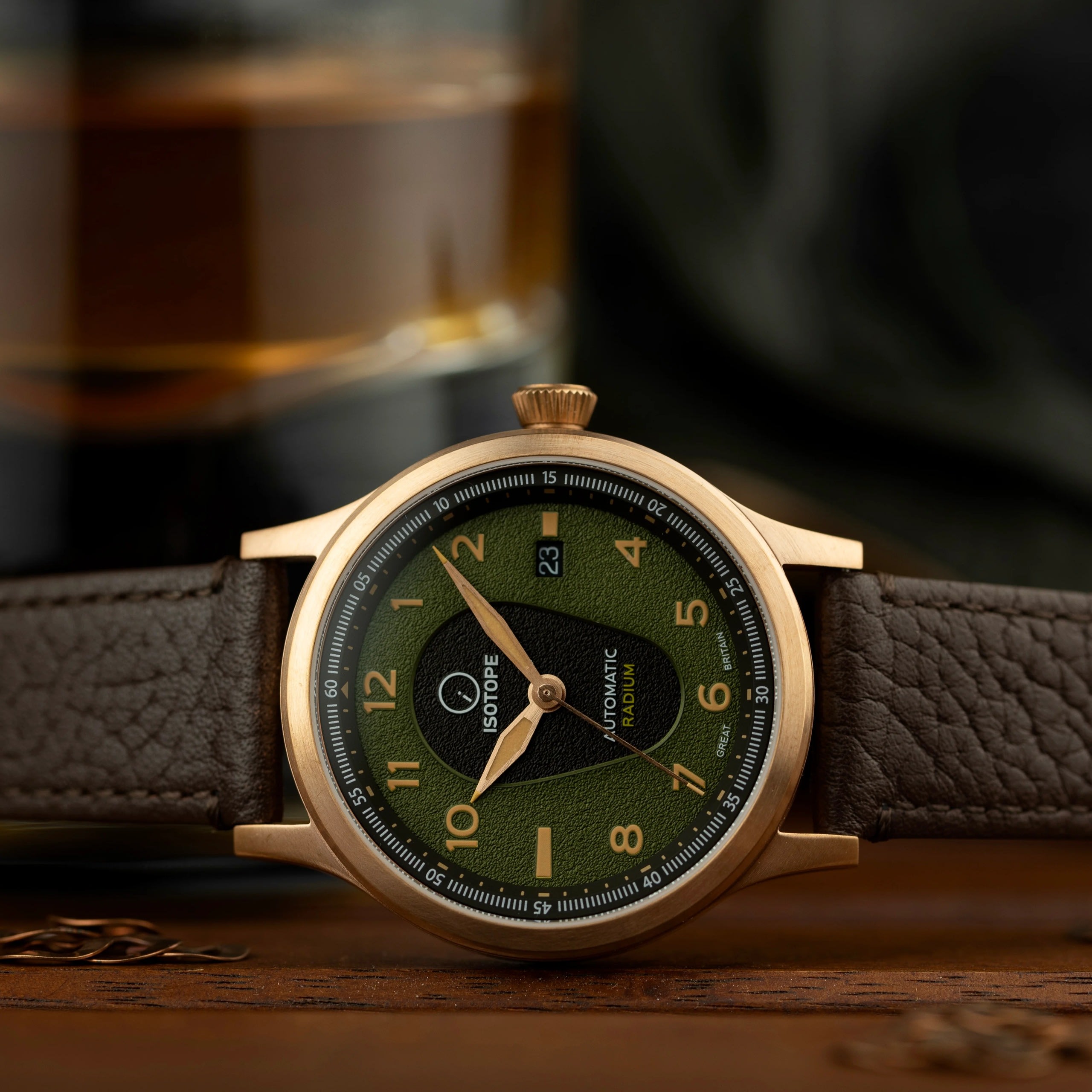 Isotope Old Radium Bronze Pilot