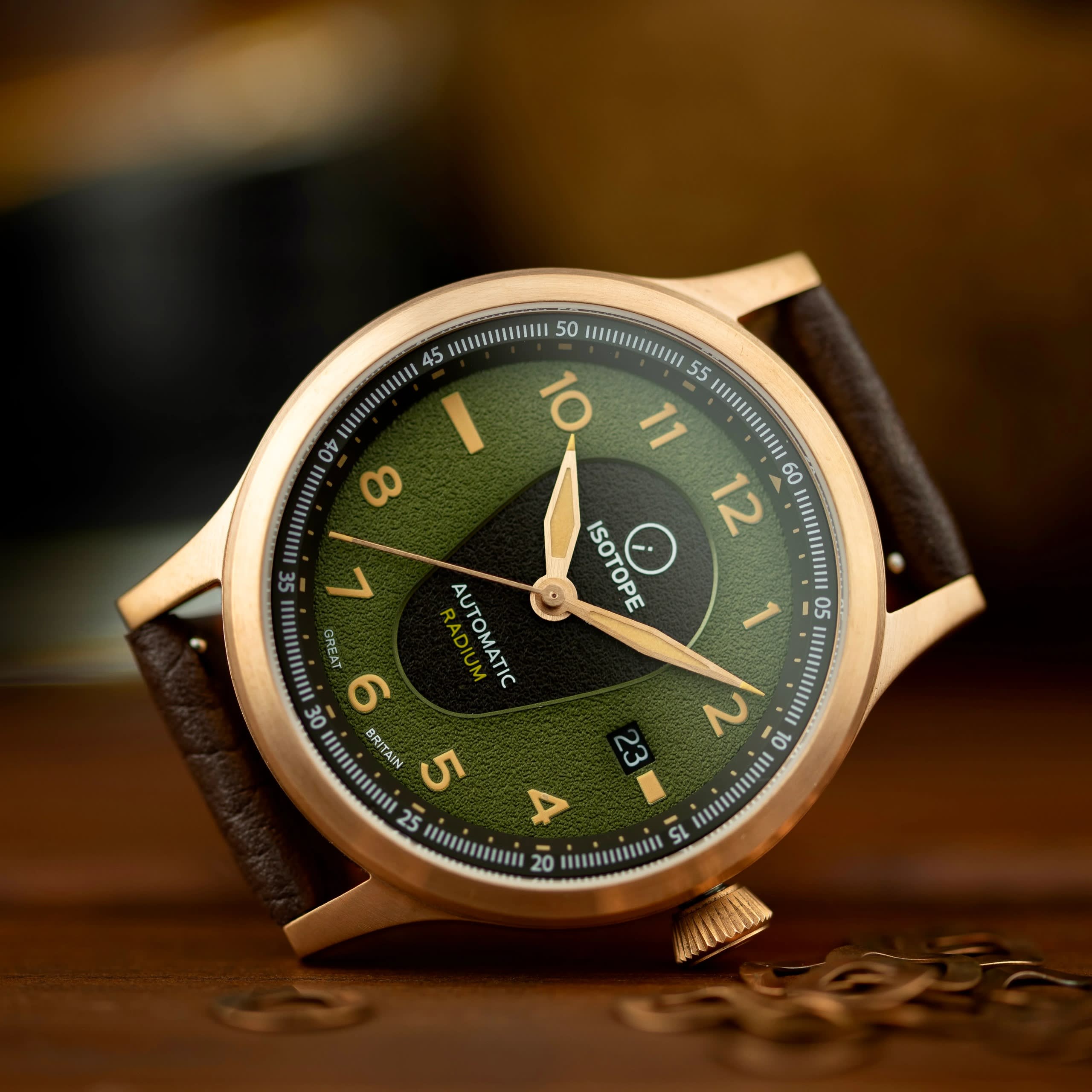 Isotope Old Radium Bronze Pilot