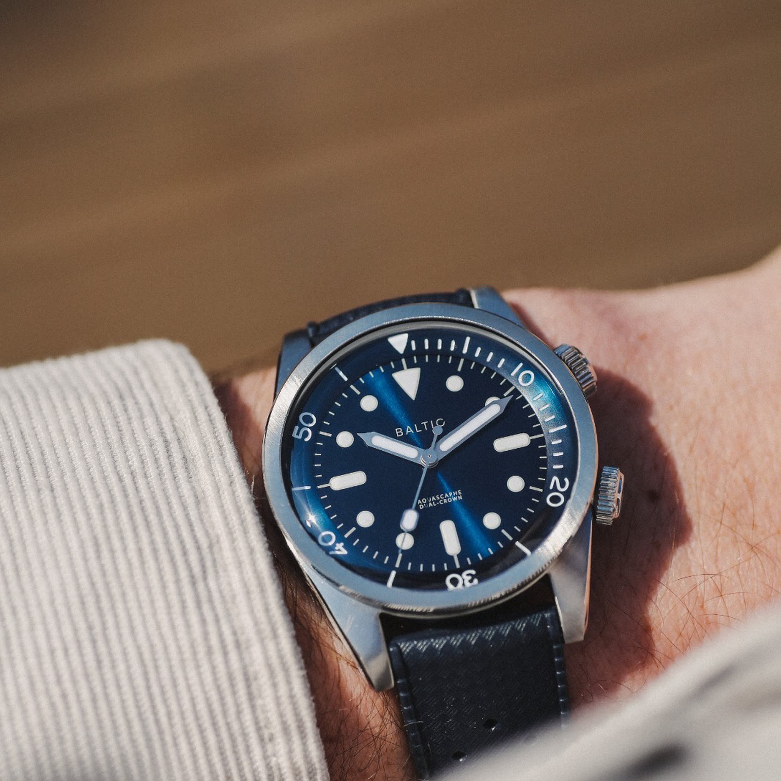 Baltic Aquascaphe Dual-Crown - Blue - Caucho Negro
