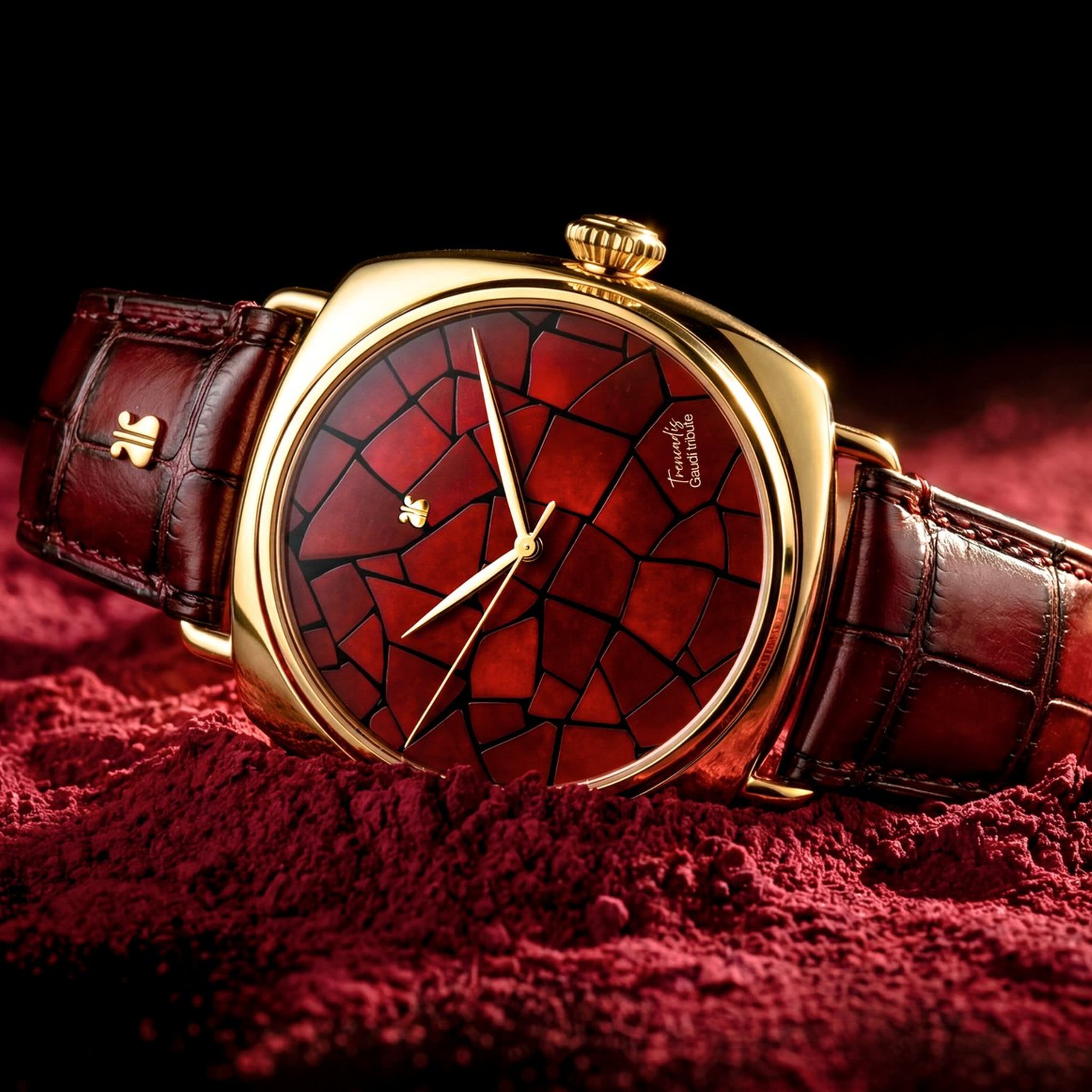 Indie Watch Trencadís Carmesí - Alligator Azul