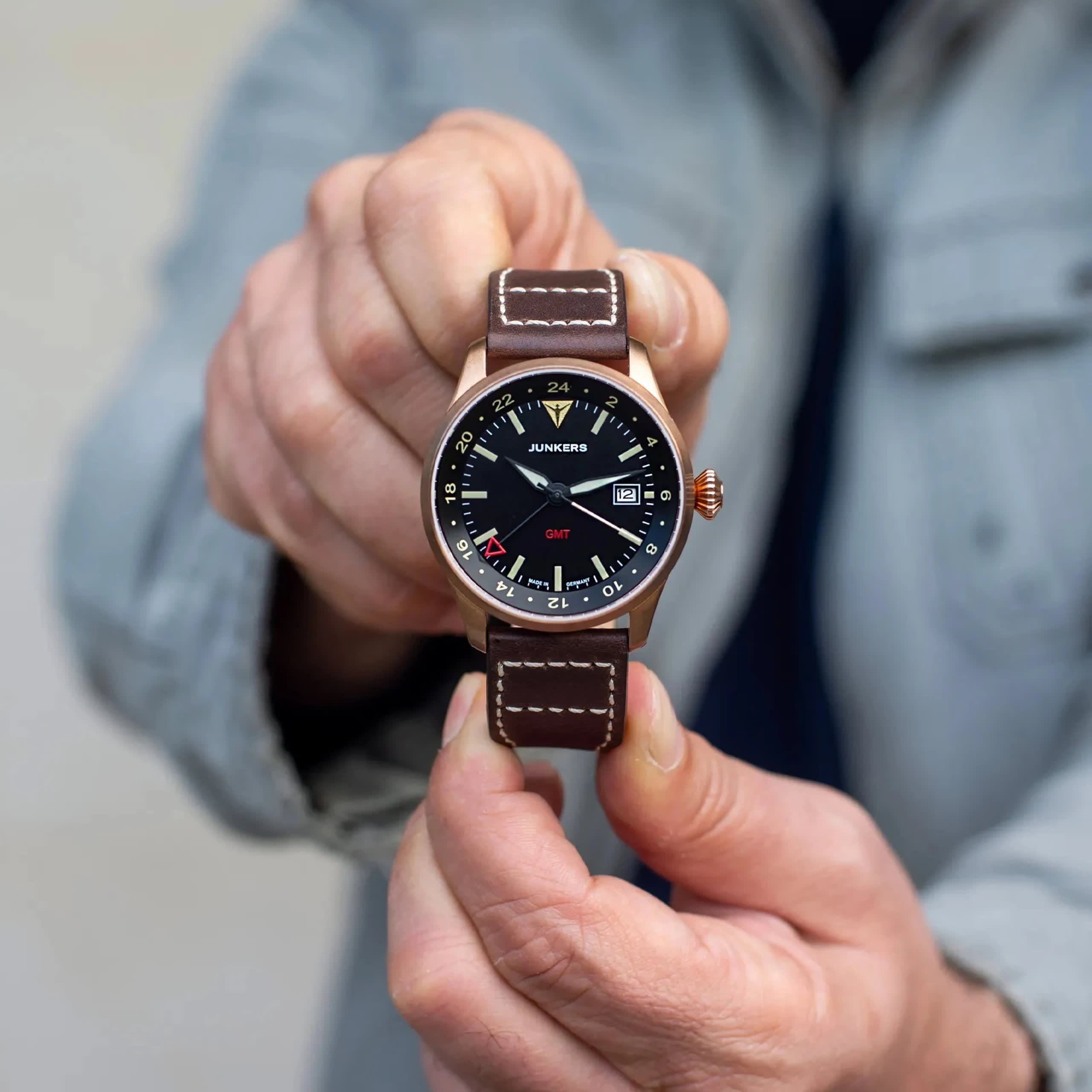 Junkers Flieger GMT Automático