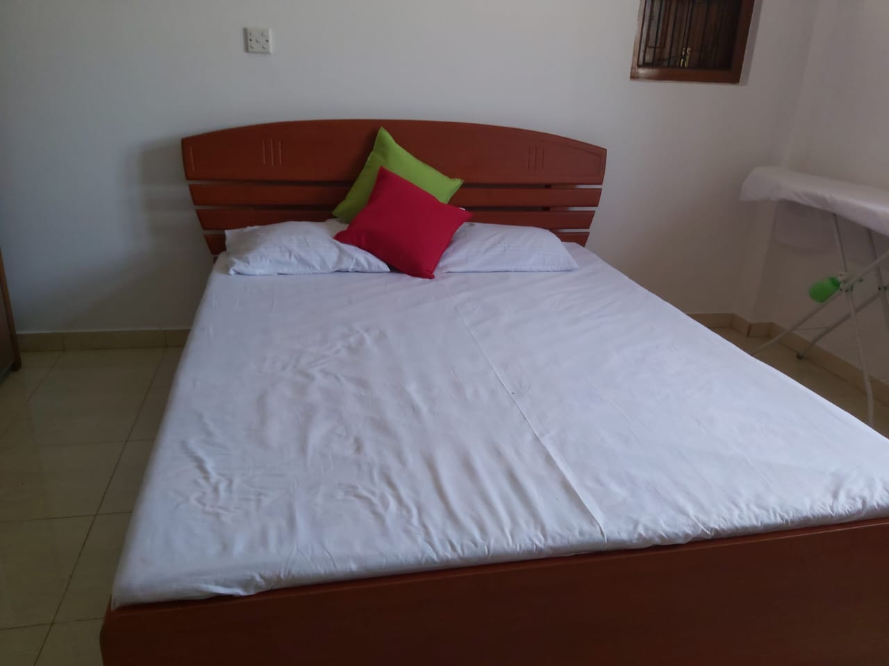 Extra bedroom at Karapitiya Home Stay Apartment