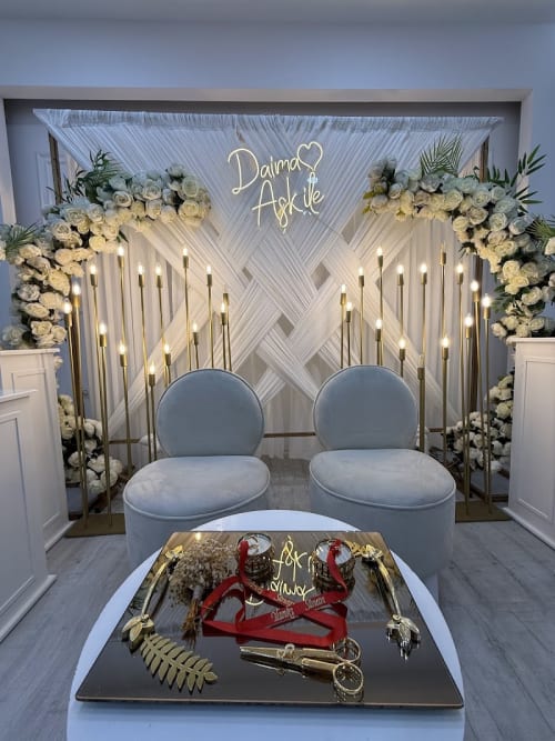 The Jade Davet Evi