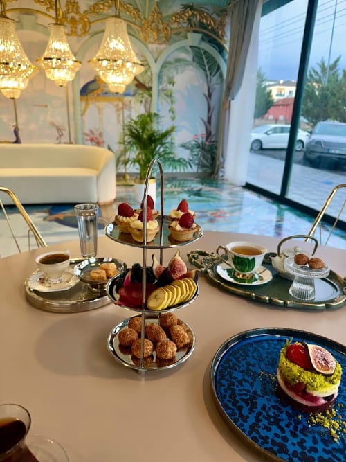 Glossy Event/Cafe