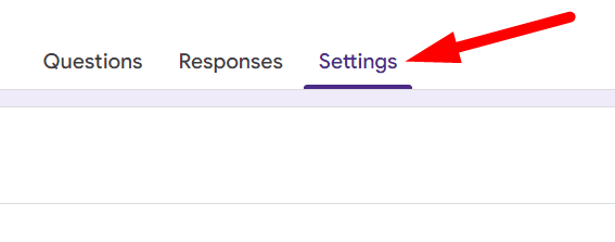 red arrow pointing to ‘Settings’ tab in google forms