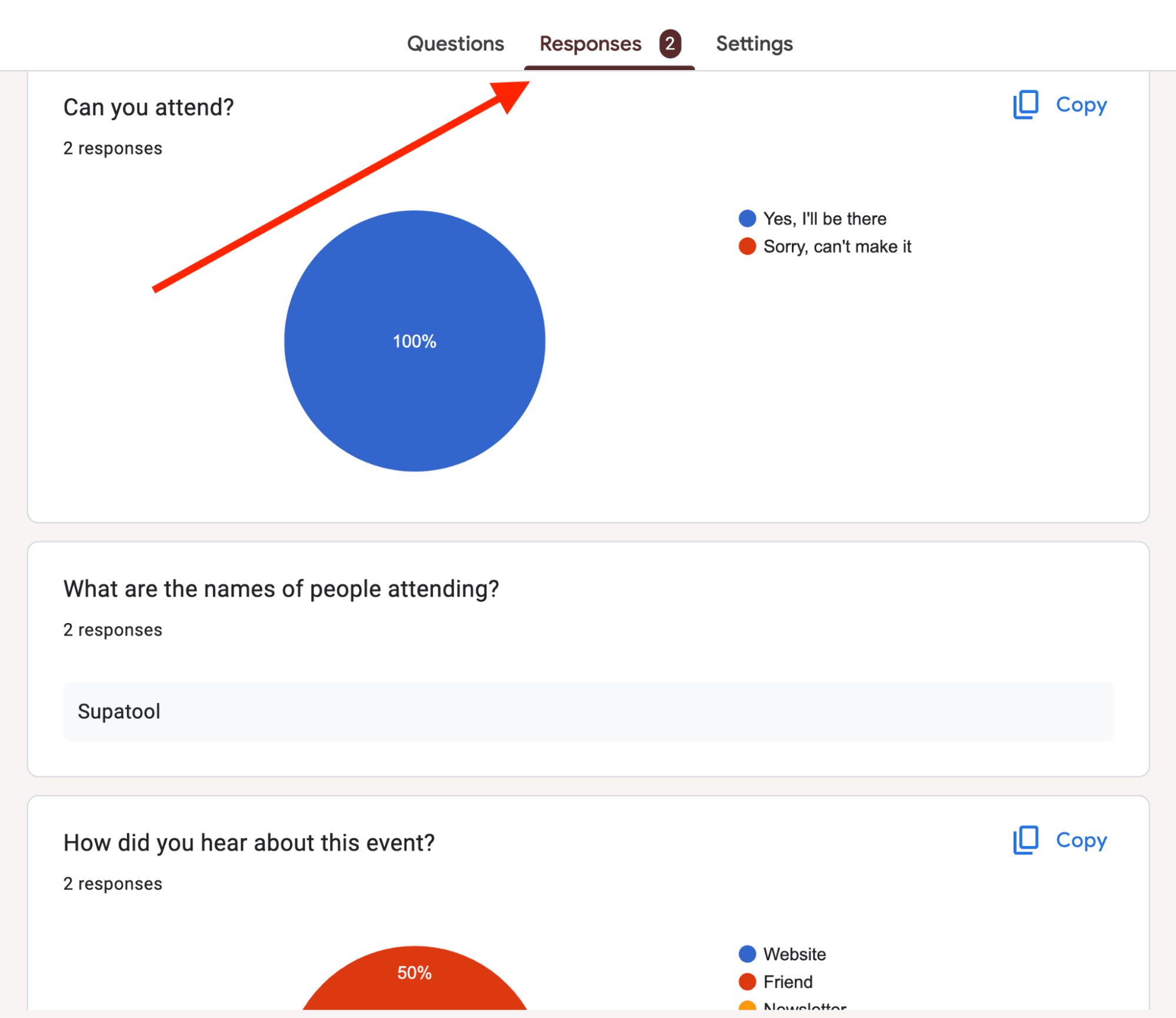 Red arrow pointing towards the responses tab.