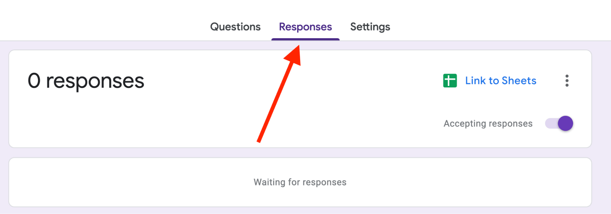  Red arrow pointing towards the “responses” tab.