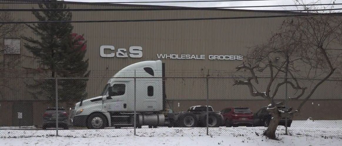 The Distributor That Accidentally Became America's Fourth-Largest Grocery Chain