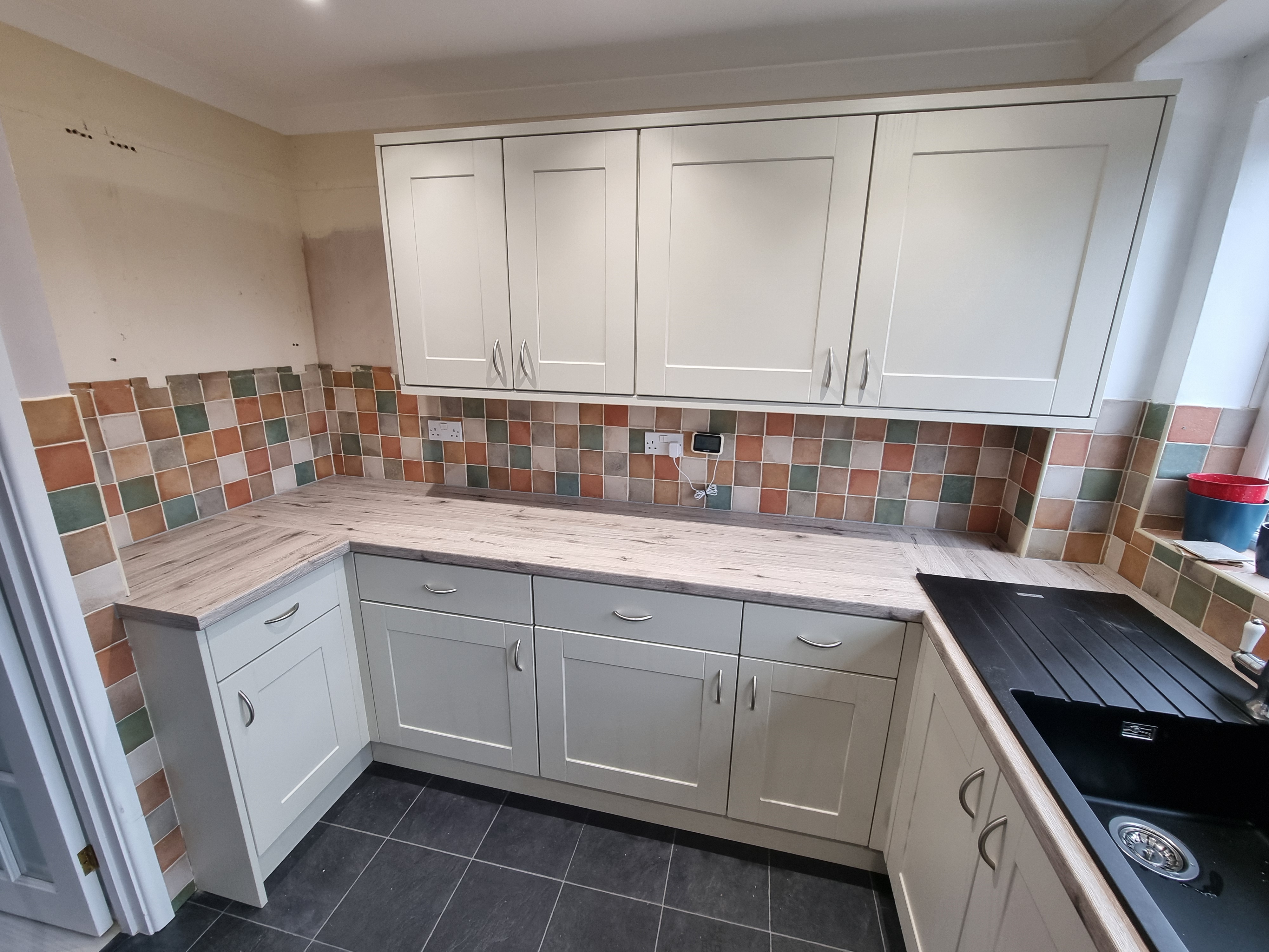 Modern Oak & Stone Kitchen