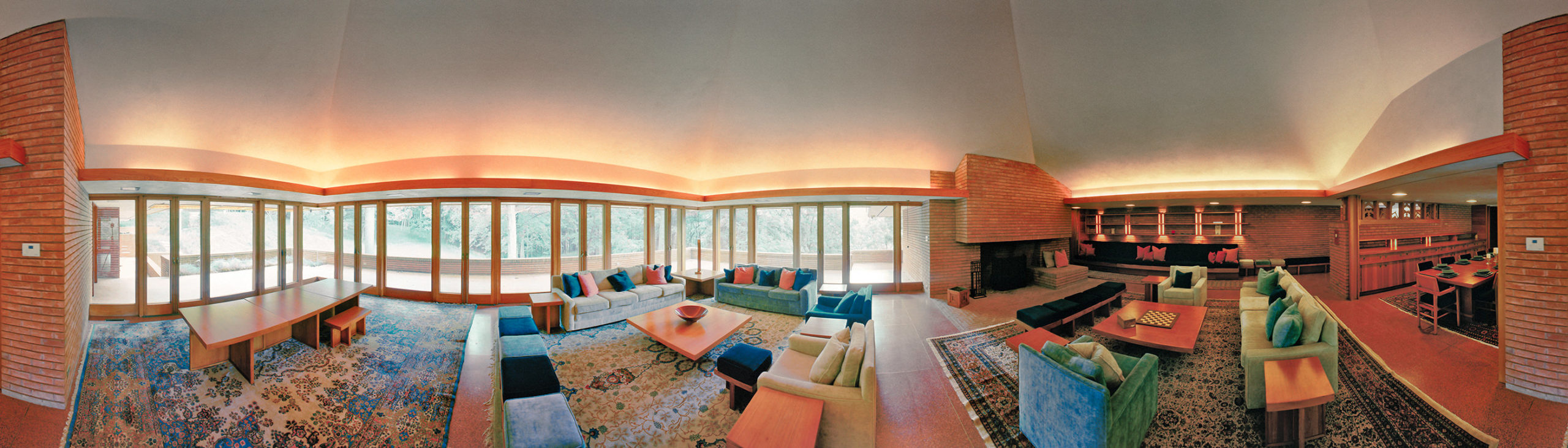 Frank Lloyd Wright Thomas R. Schiff Photographs