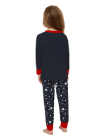 Snöig pyjamas, jultomten ger en present till sina små renar