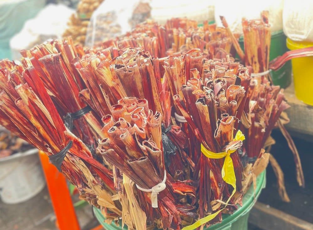 Waakye Leaves (Millet Stalks)