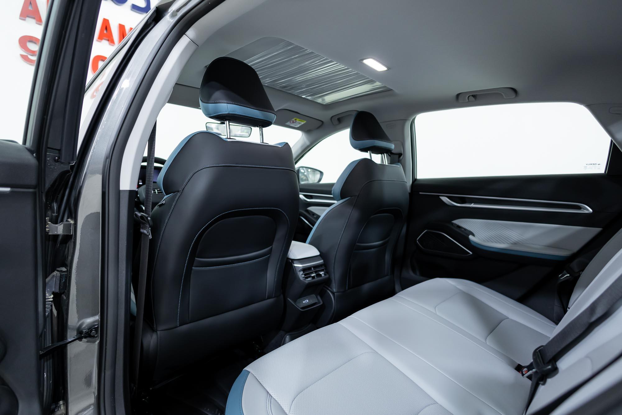 Geely جيلي Geely emgrand A/T STD GS 2026 ٤