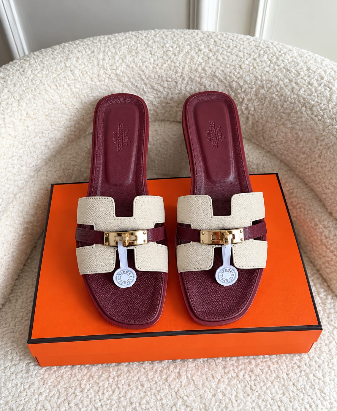 Hermes burgundy Slippers