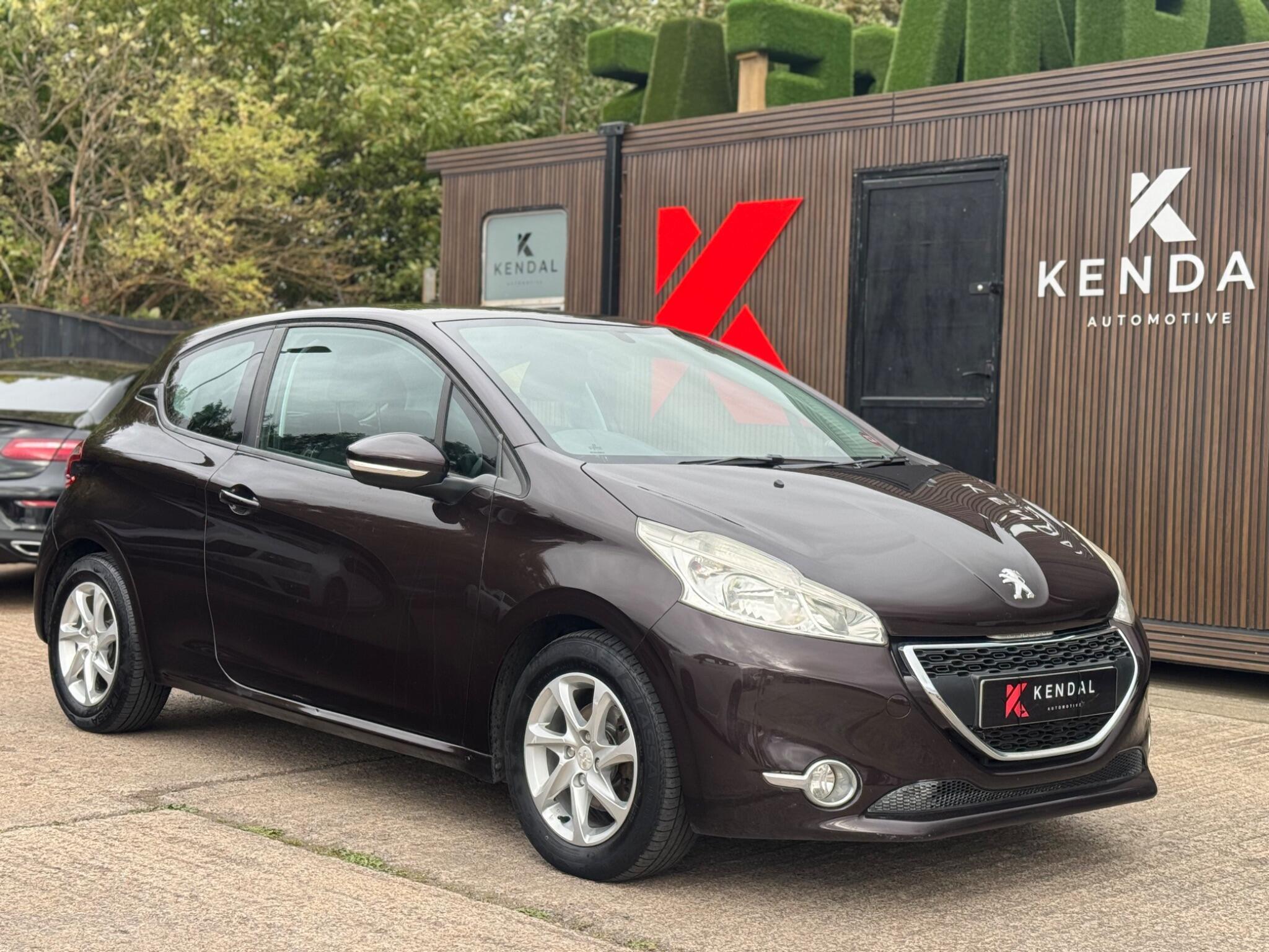 2012 Peugeot 208