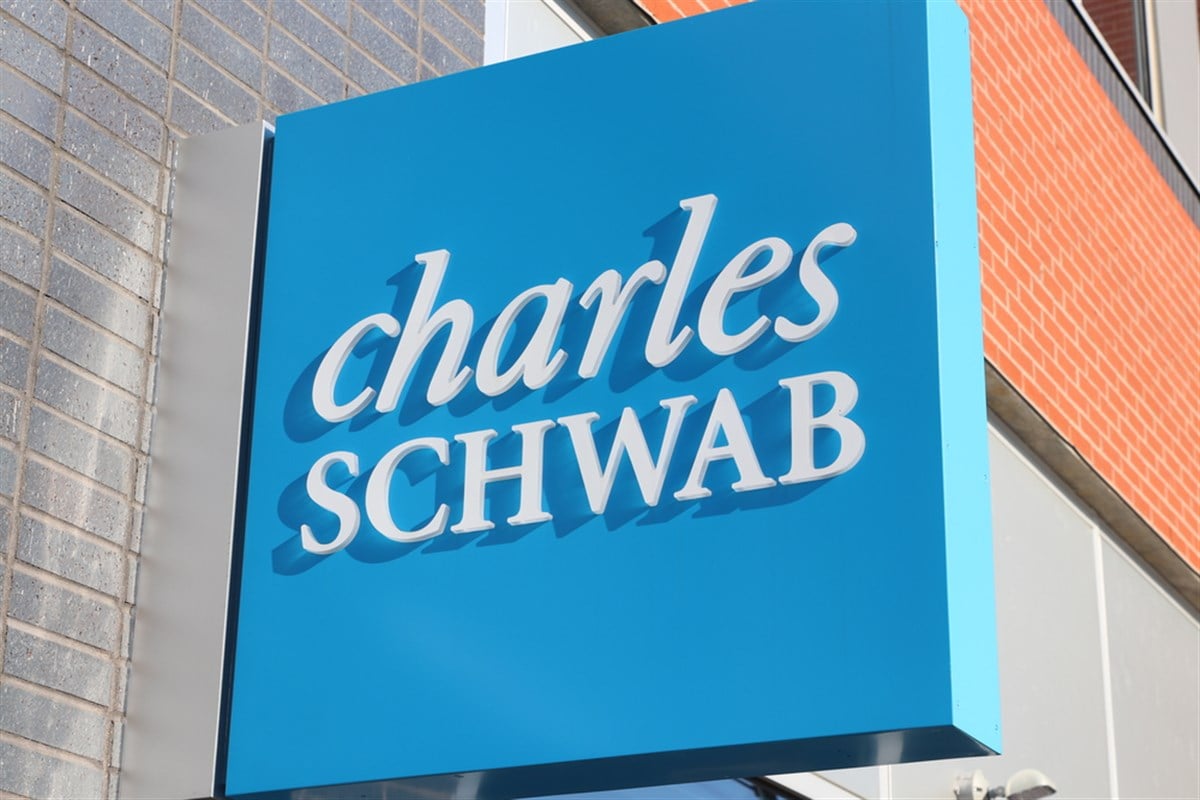 SCHWAB BUSINESS TV