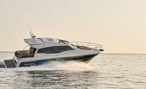 Prestige 460S coupe cruiser NOT FOR REUSE