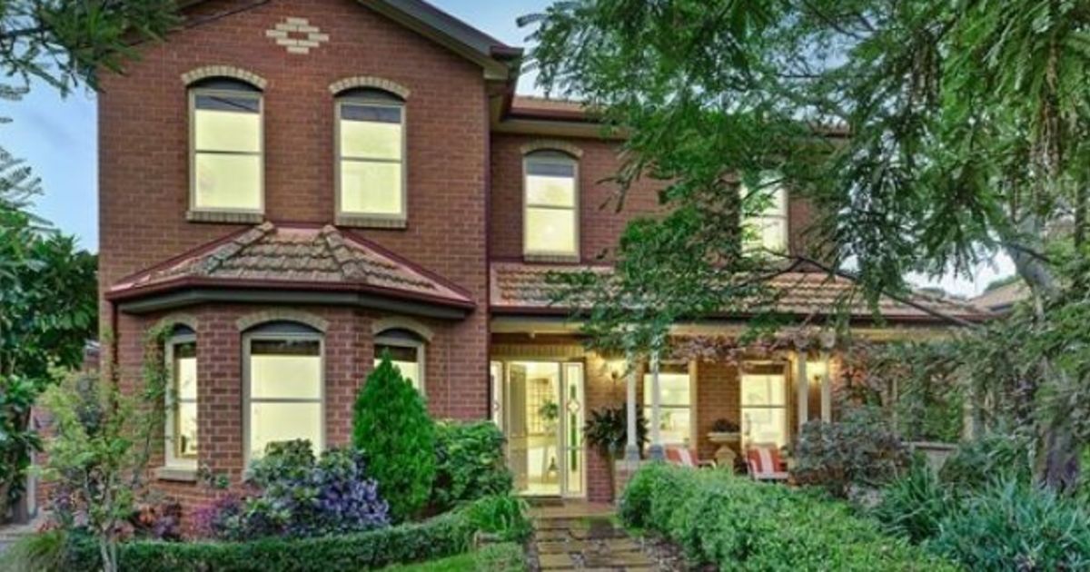 Are Melbourne replica period homes worth the investment?