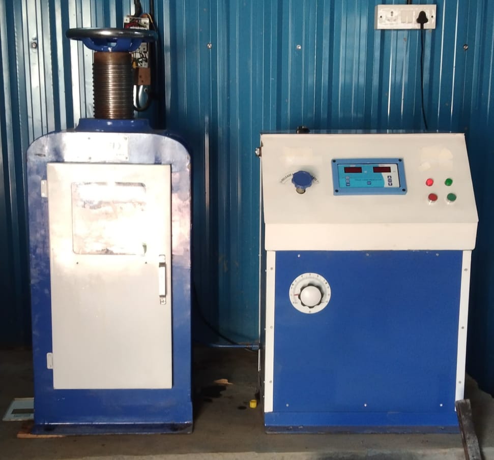 Digital Compression Testing Machine 2000kN - Channel Frame