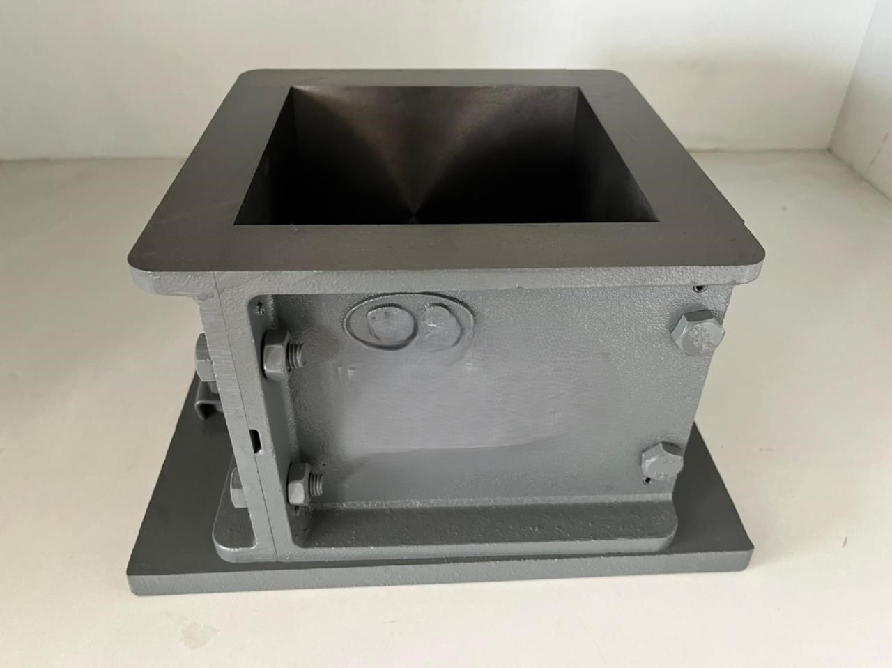 Cube Mould - ISI / Non-ISI