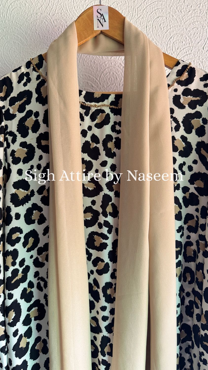 Desert Luxe thumbnail 2