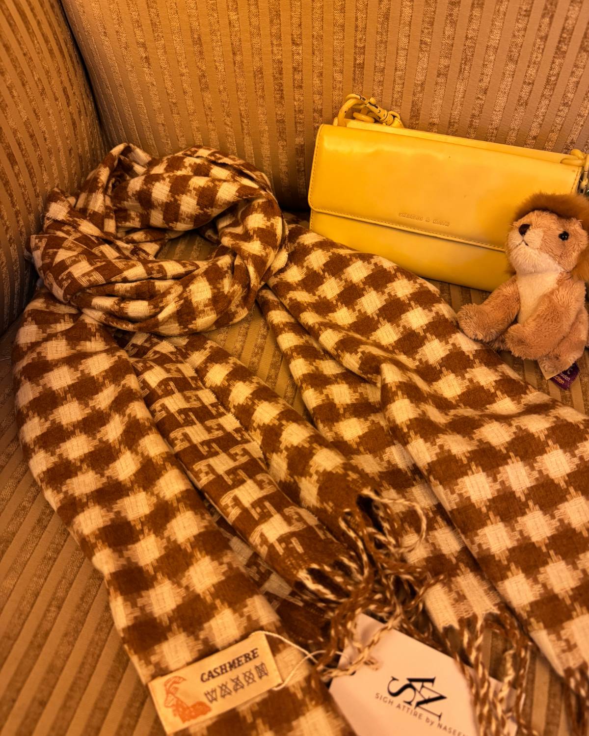 100% Pure Cashmere Stoles - Dark Mustard Brown & Cream thumbnail 3
