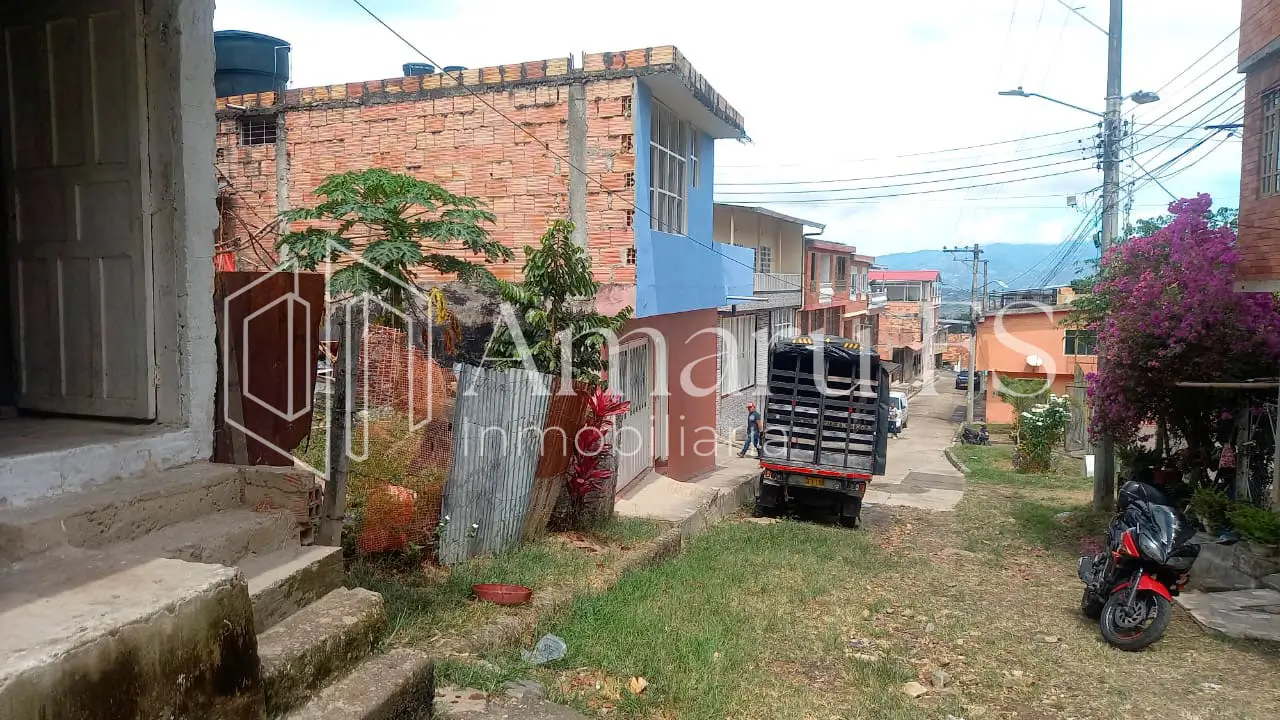 Venta Lote en Mesitas del Colegio - Imagen 3 de la galería