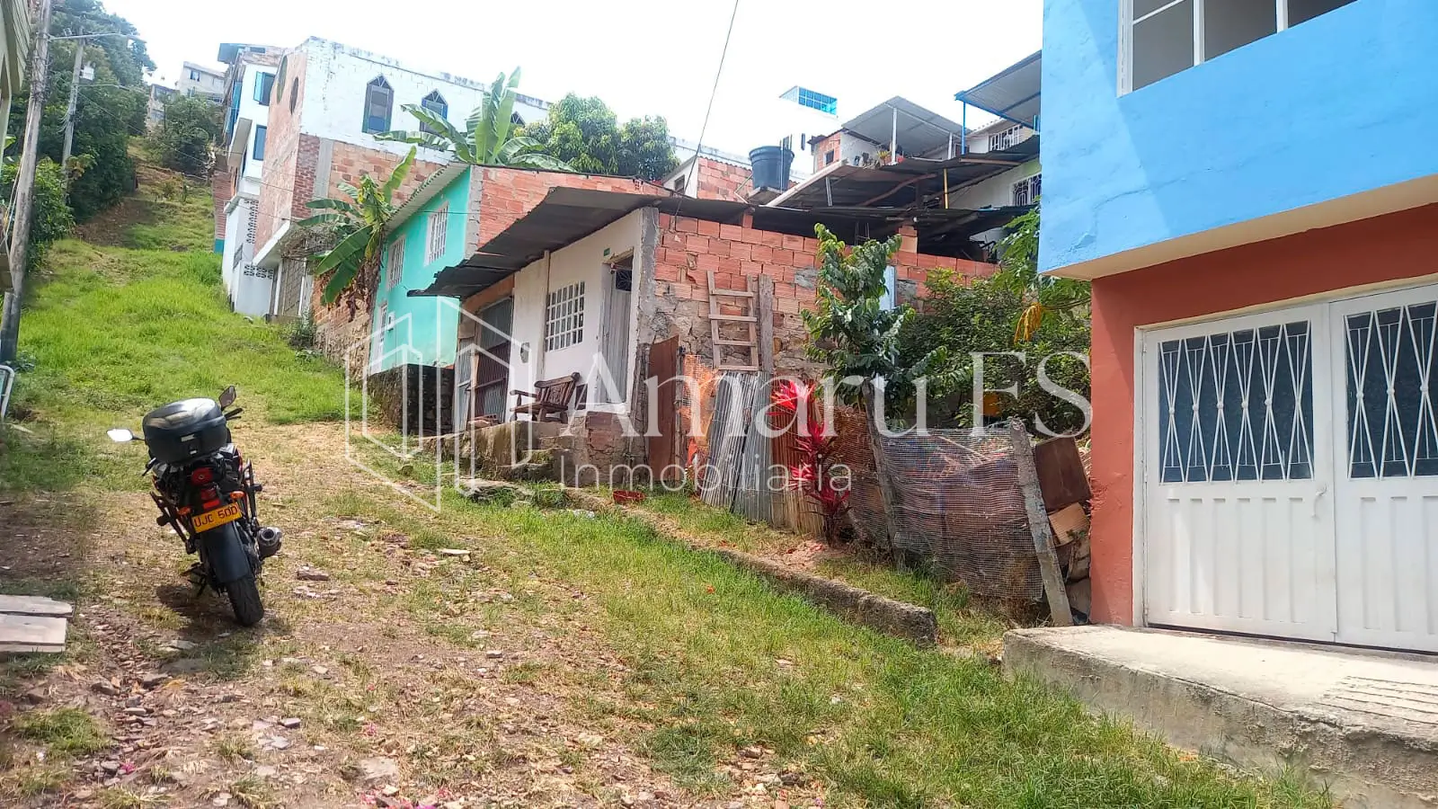 Venta Lote en Mesitas del Colegio - Vista 4 Venta Lote en Mesitas del Colegio - Imagen 4 de la galería