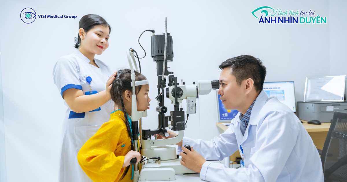 Khám tầm soát lệch trục nhãn cầu và nhược thị cho trẻ tại VISI