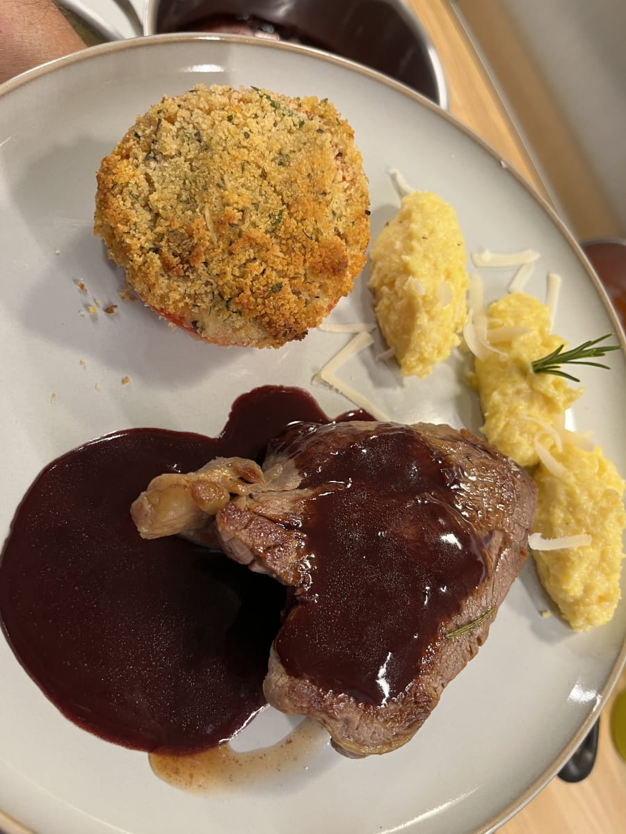Beef tenderloin with Barolo sauce served at home