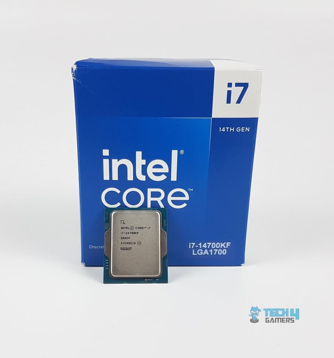 CPU Intel Core i7-14700KF 3.5GHz LGA 1700 14th Gen Desktop Processor, 20 Cores & 28 Threads, 33MB Smart Cache, Up to 5.6GHz Max Turbo Boost, Dual-Channel DDR5-5600, DDR4-3200, 192GB Max Memory, Unlocked Multiplier , (Discrete GPU Required), BX8071514700KF