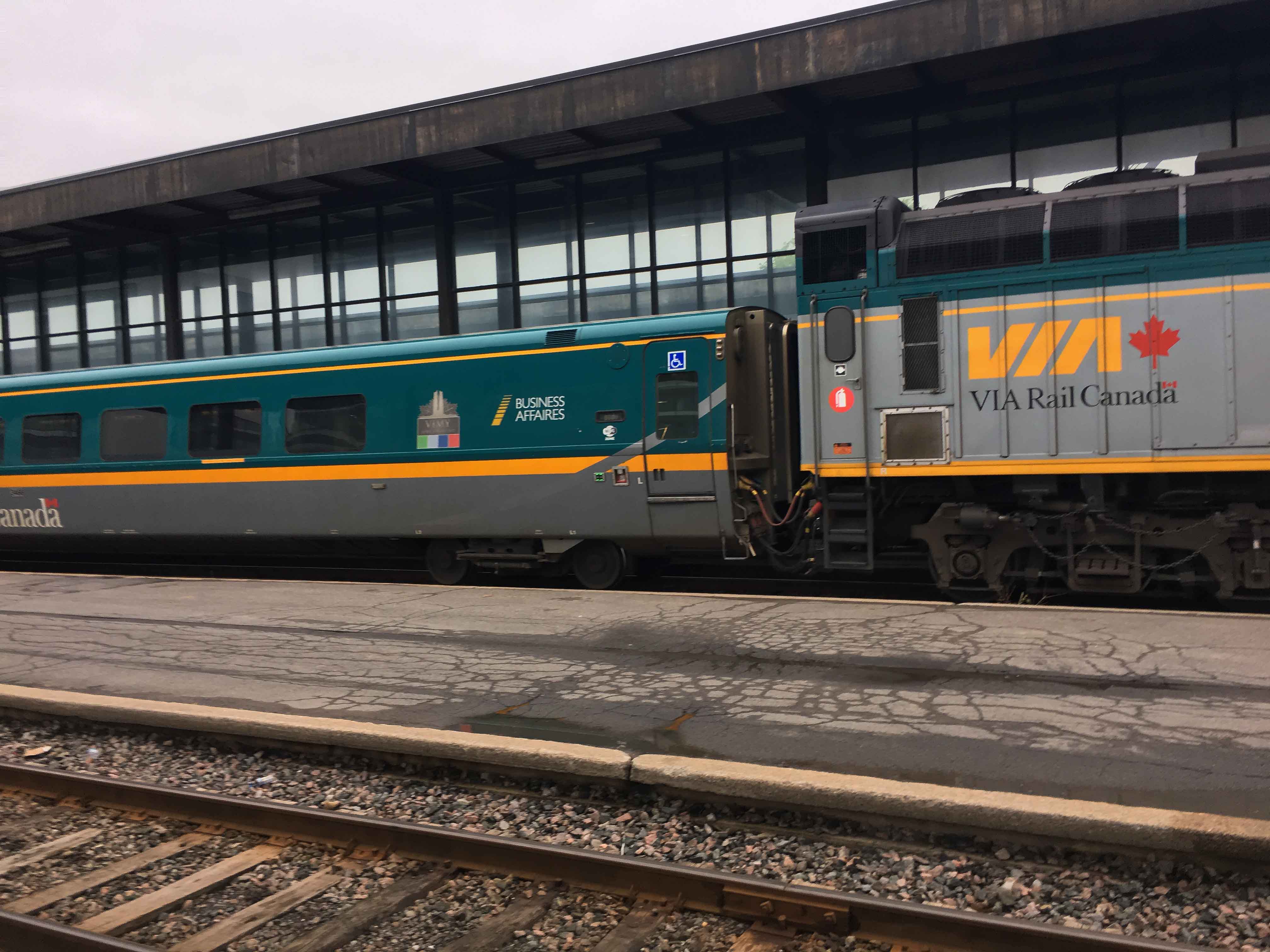 Travel from Ottawa to Toronto